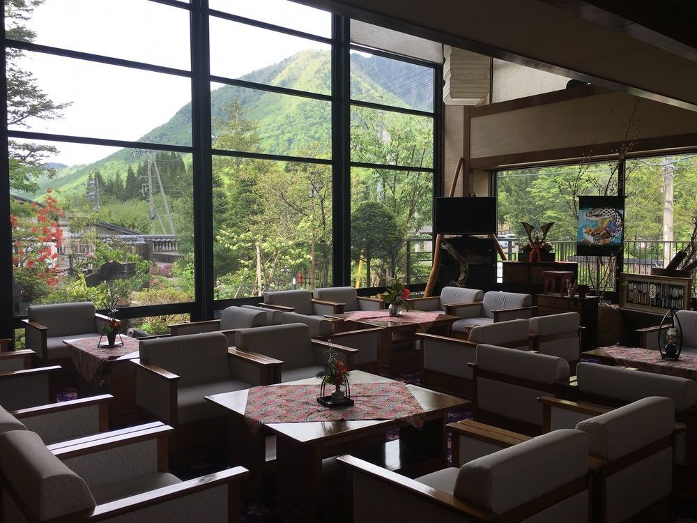 Okada Ryokan Warakutei Takayama  Buitenkant foto