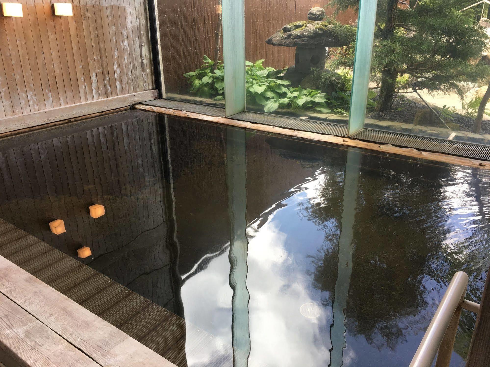 Okada Ryokan Warakutei Takayama  Buitenkant foto